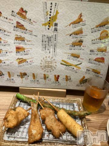 新潟人妻デリヘル熟女の風俗 最終章(ジュクジョノフウゾクサイシュウショウ)ゆうり(40)の2024年7月3日写メブログ「🍖串揚げ🦴」