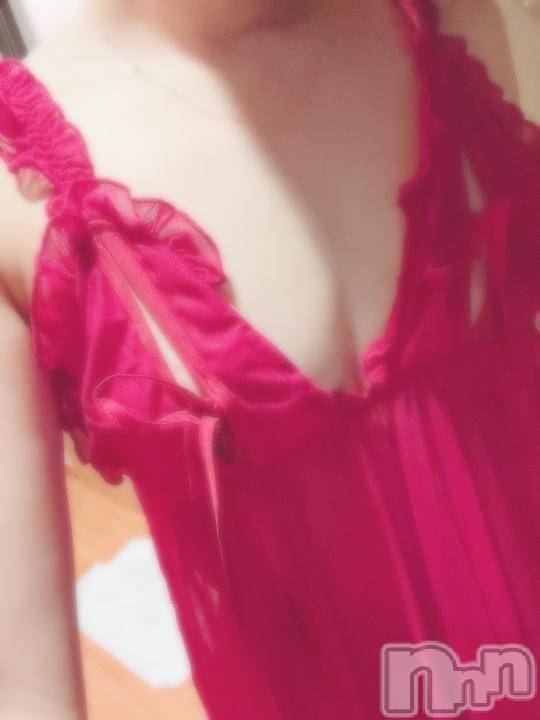 新潟人妻デリヘル熟女の風俗 最終章(ジュクジョノフウゾクサイシュウショウ)ゆうり(40)の2024年10月10日写メブログ「胸元のリボンほどいてくれる？💖」