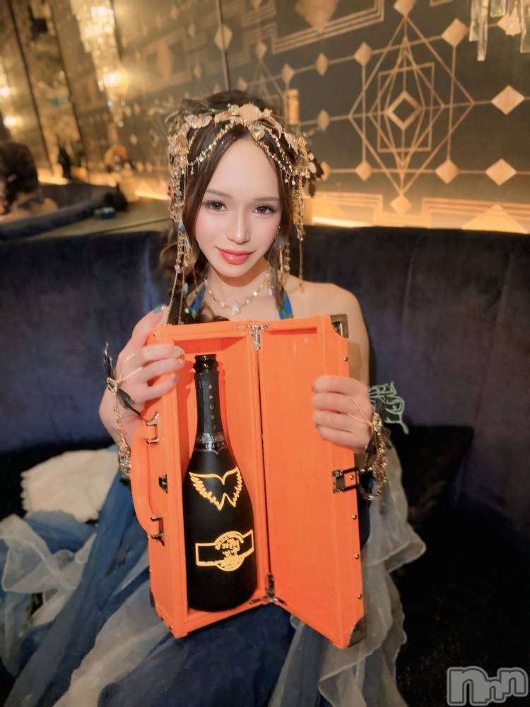 ܱХ顦club Eight(֡) 116̥֥- ̗̀ 🎃  ̖́-