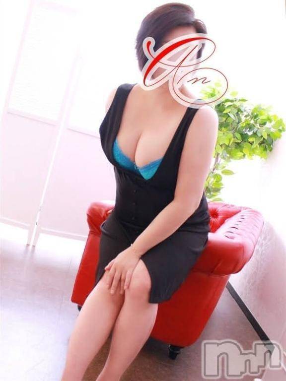 松本発デリヘルThree＆Men’s Spa(スリー＆メンズスパ) あん　M性感(44)の4月28日写メブログ「おはようございます♡」