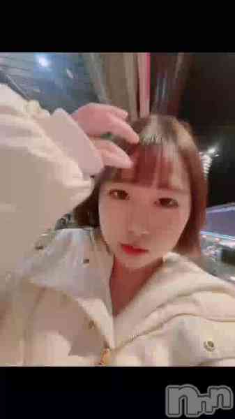 AV女優　川栄結愛の動画 見られると興奮しちゃう😢