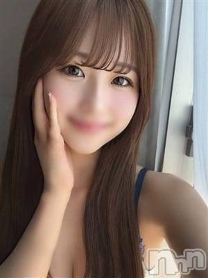 根本あゆに