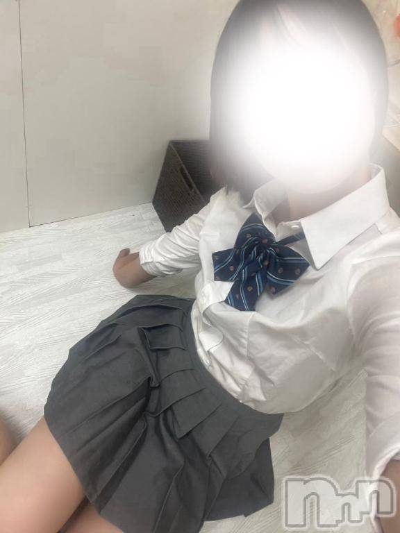 新潟デリヘル新潟デリヘル倶楽部(ニイガタデリヘルクラブ) ひまり(21)の2月22日写メブログ「出勤しました😌」