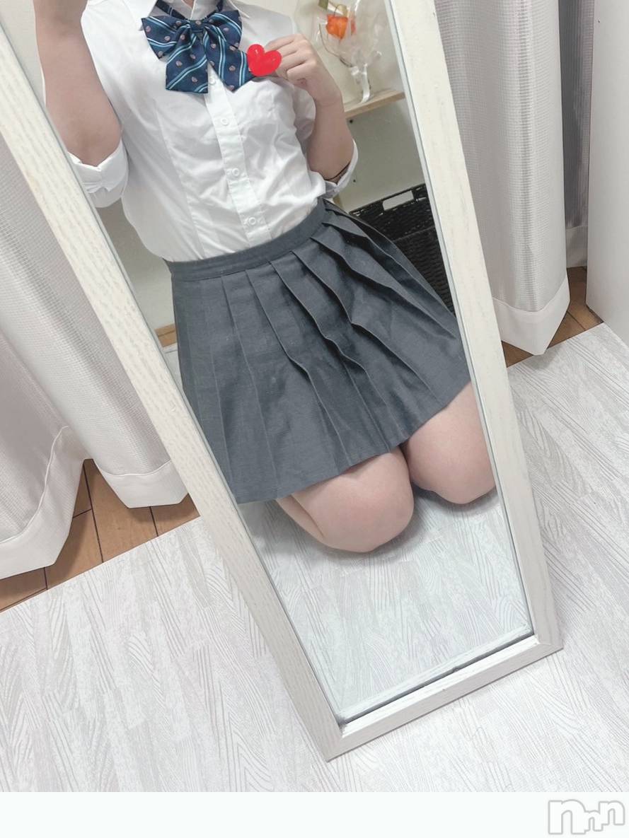新潟デリヘル新潟デリヘル倶楽部(ニイガタデリヘルクラブ)ひまり(21)の2024年7月11日写メブログ「出勤してます🎵」
