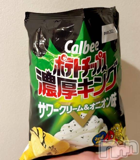 長岡人妻デリヘル奥様特急 長岡店(オクサマトッキュウナガオカテン) なぐも(30)の4月27日写メブログ「気になる🤔」