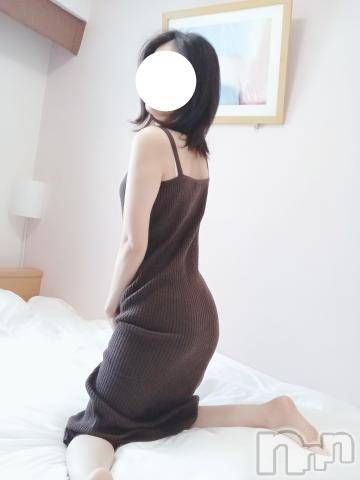 新潟人妻デリヘル人妻不倫処　桃屋　新潟店(ヒトヅマフリンドコロモモヤ) しいな・新人奥様(34)の6月12日写メブログ「今からドキドキ緊張しちゃってます♡」