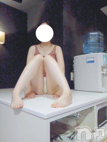 新潟人妻デリヘル人妻不倫処　桃屋　新潟店(ヒトヅマフリンドコロモモヤ) しいな・新人奥様(34)の8月30日写メブログ「「なんかいやらしいね～」は反則ですよ( 〃▽〃)」