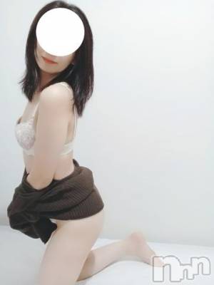 新潟人妻デリヘル 人妻不倫処　桃屋　新潟店(ヒトヅマフリンドコロモモヤ) しいな・新人奥様(34)の7月13日写メブログ「本日ラスト出勤です♪一緒にエチエチタイム過ごしましょう♥️」