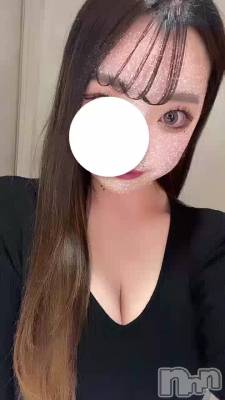 衪