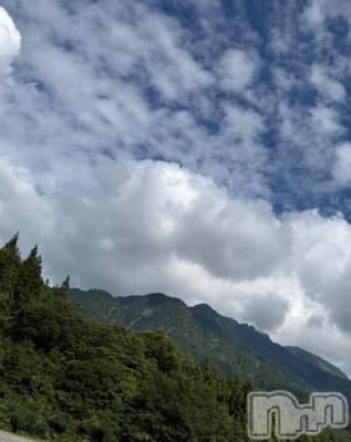 長岡デリヘル 純・無垢(ジュンムク) つな(20)の9月23日写メブログ「⛰🌳」