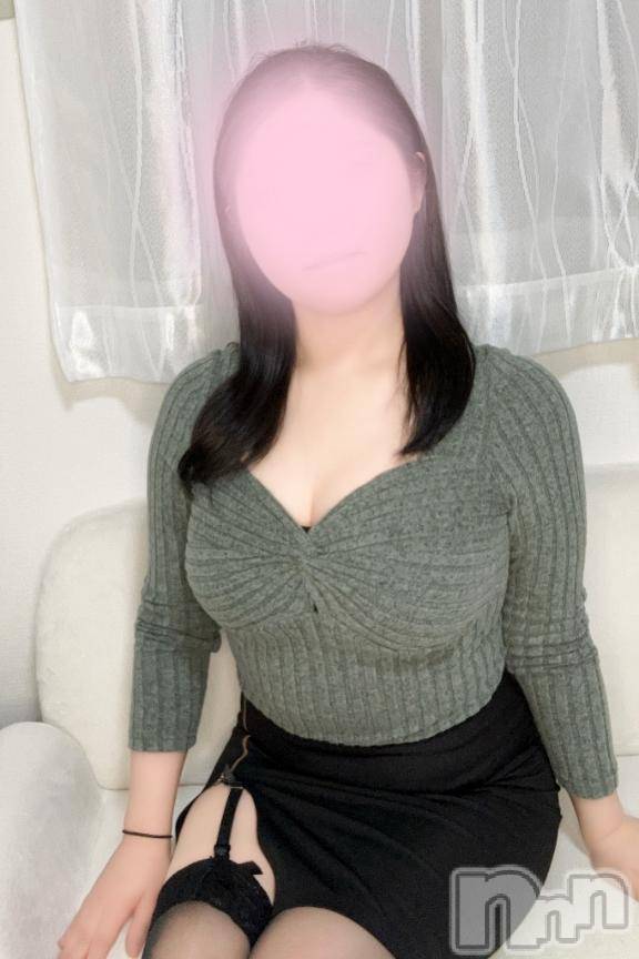 新潟デリヘルMelt(メルト)なつめ(27)の2026年1月6日写メブログ「🔞裸コート🤫」