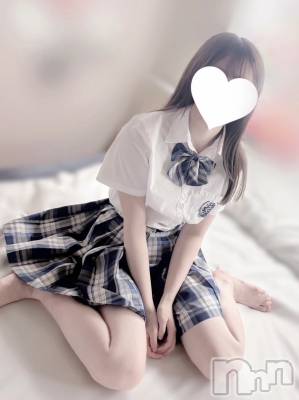 新人こはくちゃん(18) 身長160cm、スリーサイズB82(B).W55.H83。新潟手コキ sleepy girl(スリーピーガール)在籍。