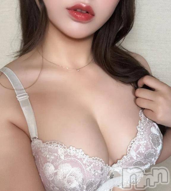 新潟デリヘル新潟人妻デリバリーヘルス 下心 ～したごころ～(シタゴコロ)もも奥様(20)の2025年10月21日写メブログ「しゅっ🌼」