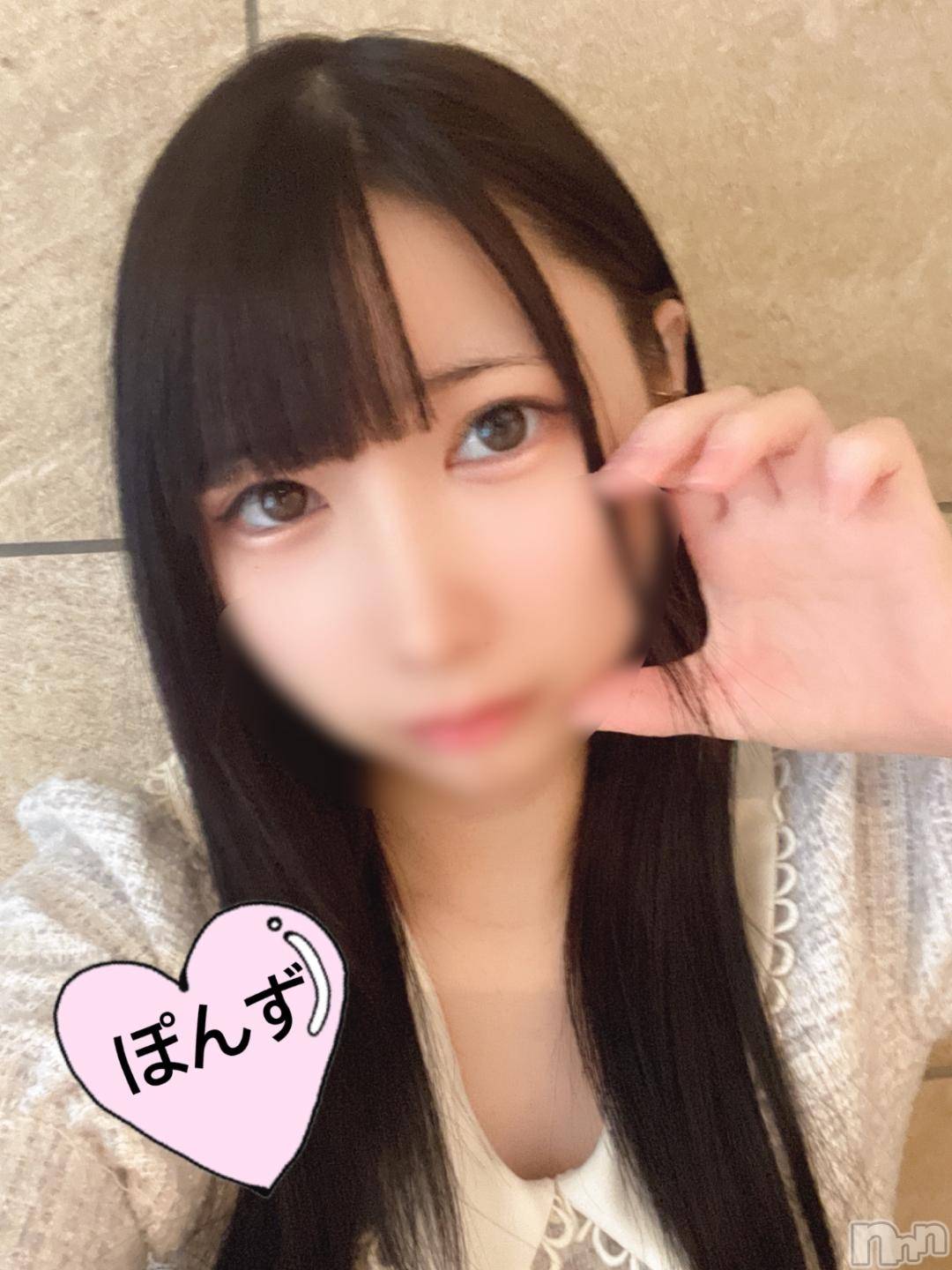 長岡デリヘル純・無垢(ジュンムク)しずく(19)の2024年11月15日写メブログ「🎀今日から５日間⭐️」
