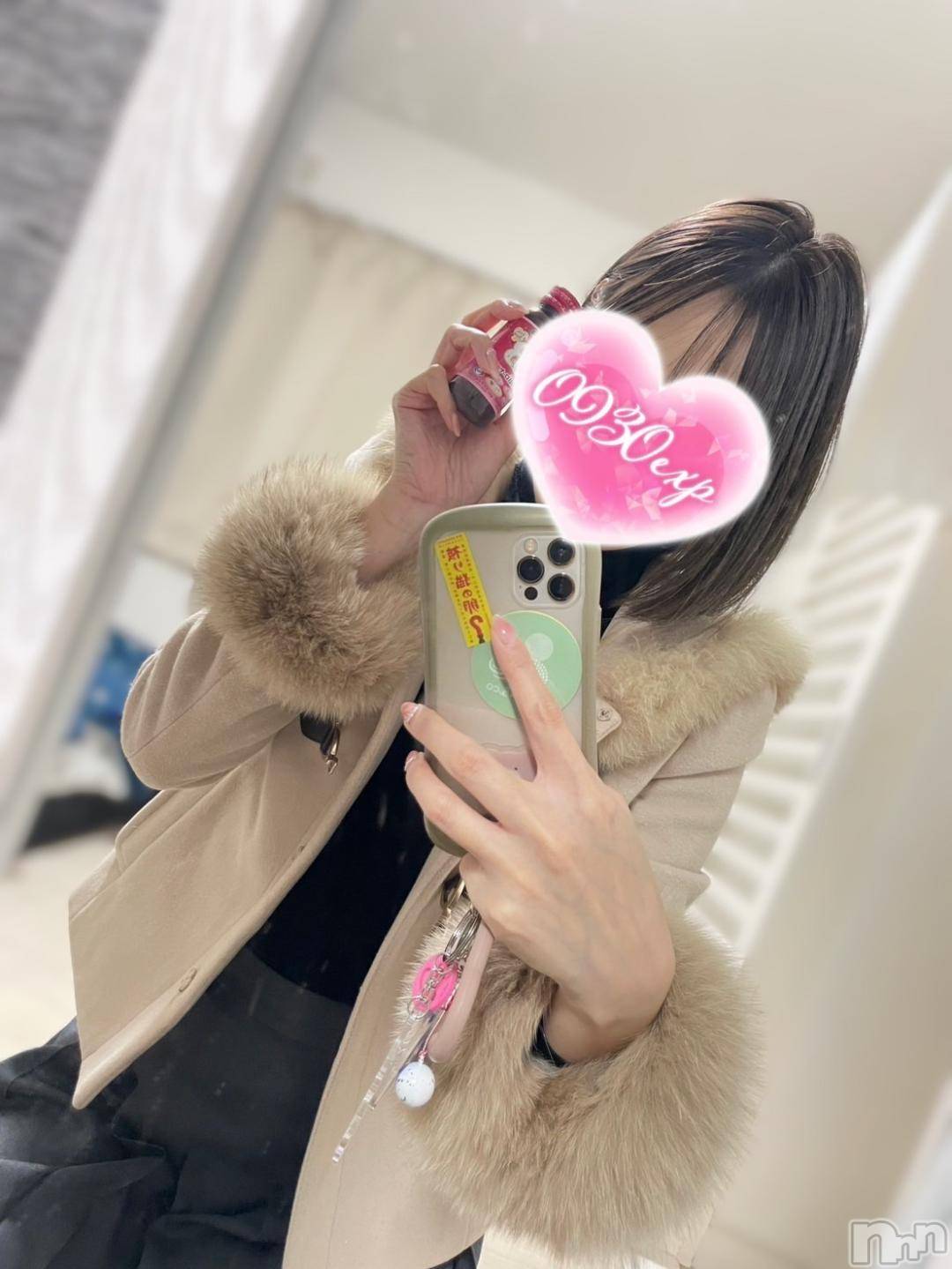 新潟デリヘル奥様特急 新潟店(オクサマトッキュウニイガタテン)えいみ(36)の2024年11月24日写メブログ「11/23(土)ありがとうございました♡」