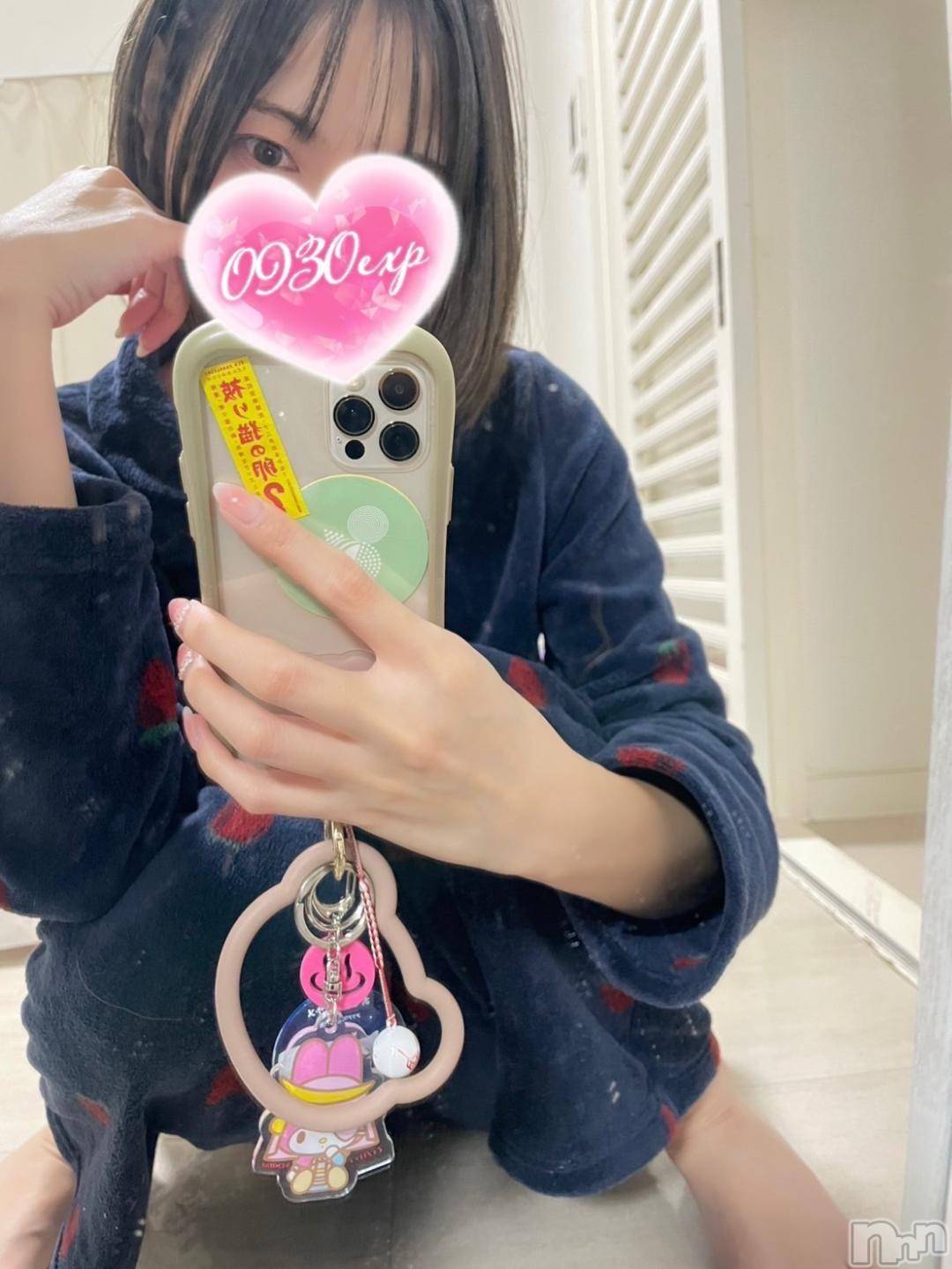新潟デリヘル奥様特急 新潟店(オクサマトッキュウニイガタテン)えいみ(36)の2024年11月25日写メブログ「11/24(日)ありがとうございました♡」
