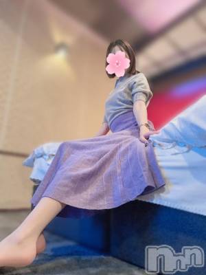 新潟デリヘル 奥様特急 新潟店(オクサマトッキュウニイガタテン) えいみ(36)の4月18日写メブログ「明日から♡」