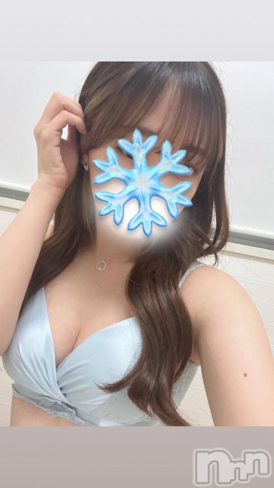 新潟デリヘルMinx(ミンクス) 南【新人】(19)の6月1日写メブログ「三/ ˙꒳​˙)/‬ ｼｭｯ!!」