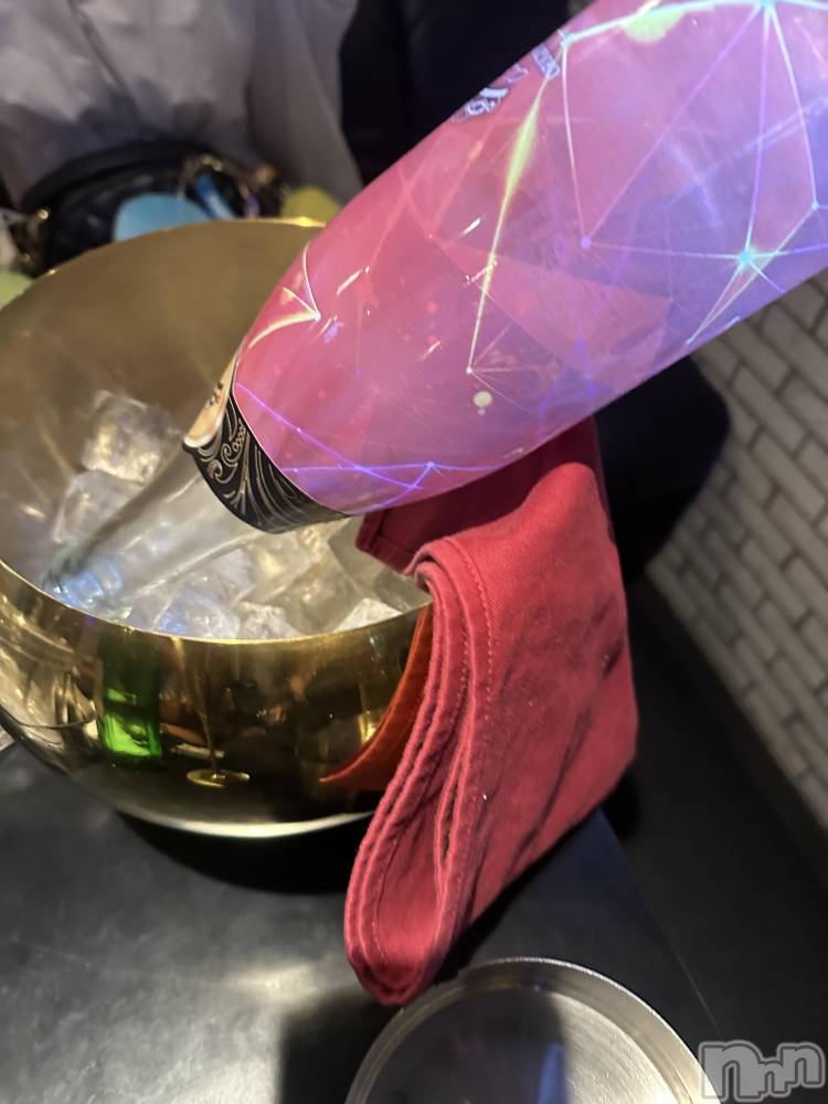 ��Ʋ����Х��顦�����clubTiara(�ƥ�����) ����7��27���̥�֥����֤���