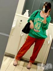 上越デリヘルくるみのへや(クルミノヘヤ) くるみ(35)の5月7日写メブログ「ナース出勤ブログへの意外な反響のお礼に、くるみのジャージ姿公開してみた♪」