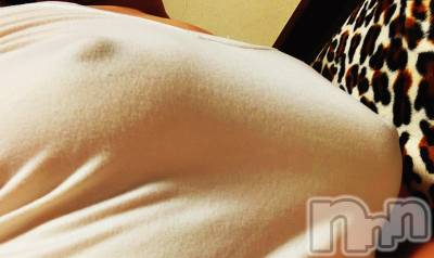 上越デリヘル くるみのへや(クルミノヘヤ) くるみ(35)の9月15日写メブログ「ノーブラ白Tシャツ☆下乳の眺め♪」