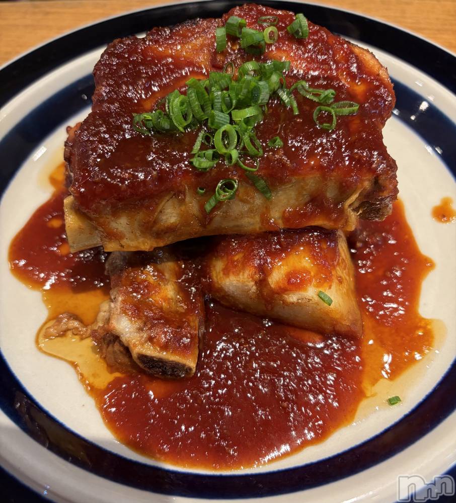 ����������ʥå��������륺�С����饪���ϥ��ܡ���bar���ͻ���(���饪���ϥ��ܡ���С��ӥ��󥷥ޥ�) �ߤ꡼��4��11���̥�֥�����🍖��