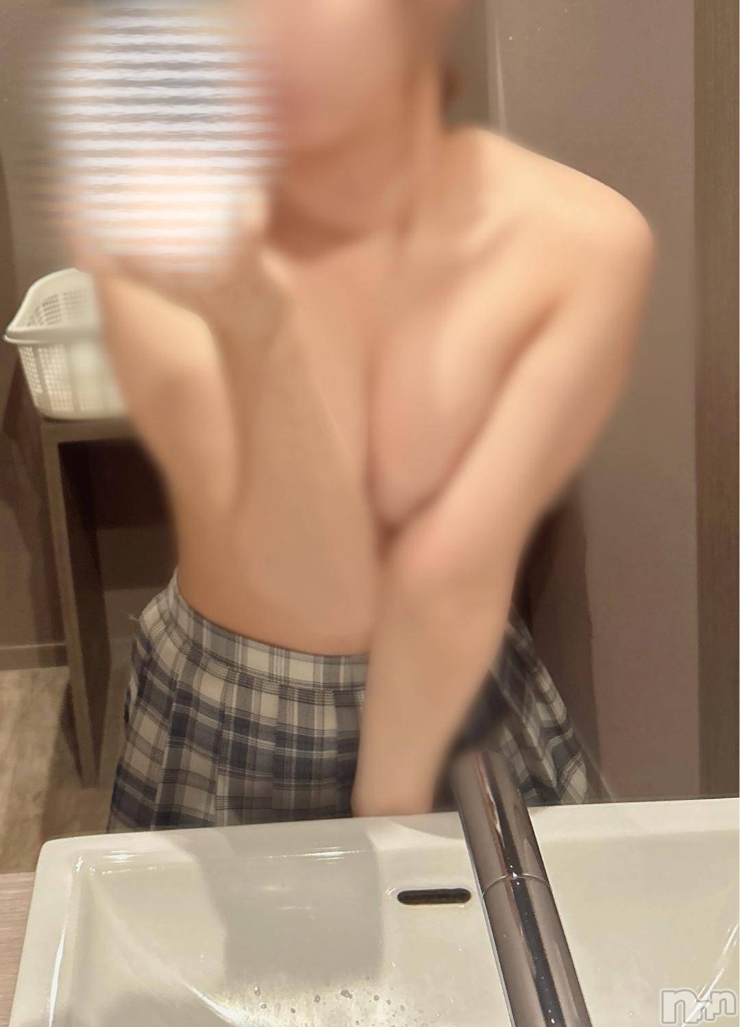 新潟デリヘル新潟風俗Noel-ノエル-(ノエル)体験あかり(20)の2024年10月27日写メブログ「出勤中❣️」