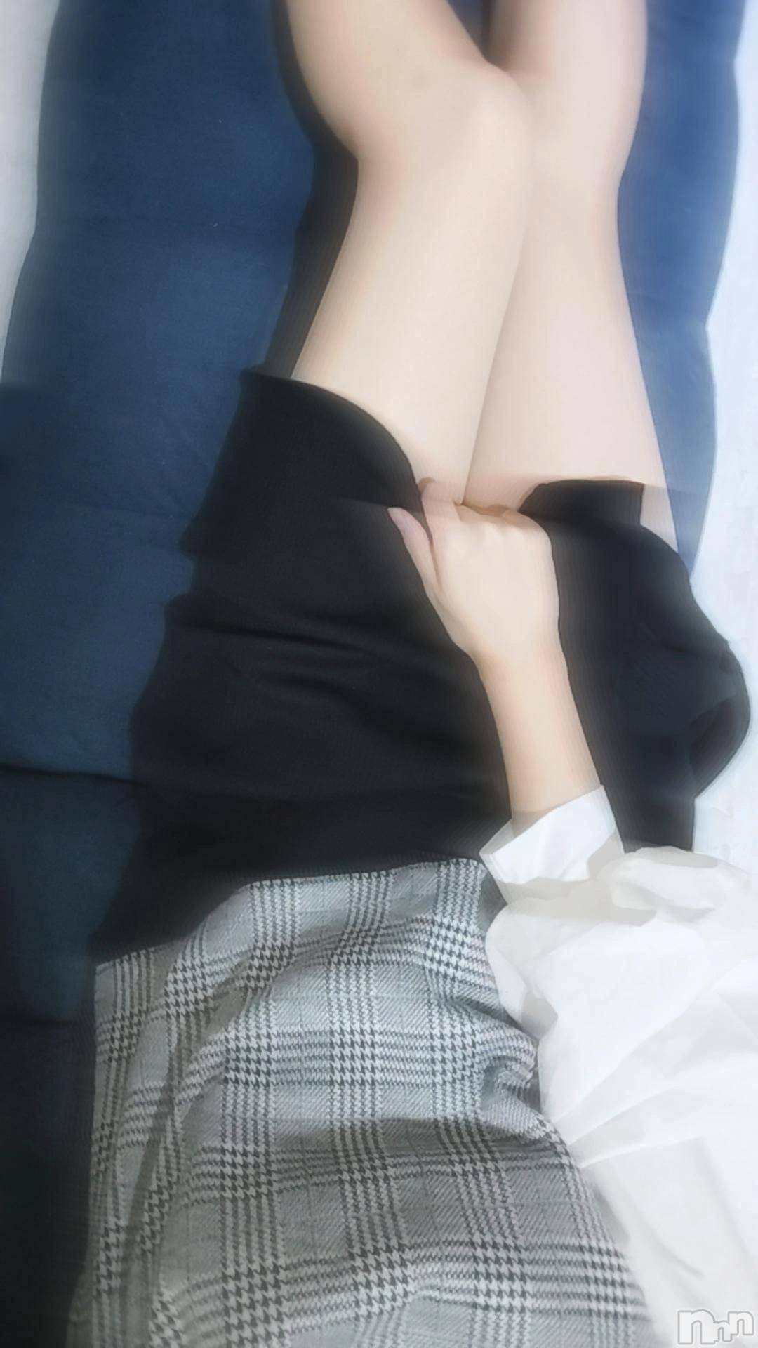 新潟デリヘル新潟デリヘル倶楽部(ニイガタデリヘルクラブ)かえで(18)の2024年11月17日写メブログ「【お礼】エンペラーのおにぃさん💌」