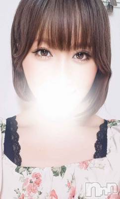 なつき(19) 身長158cm、スリーサイズB().W.H。新潟メンズエステ ナチュラルリフレ在籍。