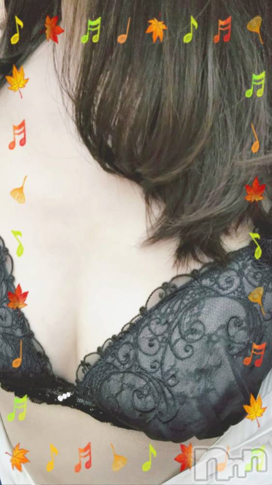 上田発人妻デリヘル人妻華道 上田店(ヒトヅマハナミチウエダテン) 【熟女】よしの(57)の10月23日写メブログ「おはようございます☔」