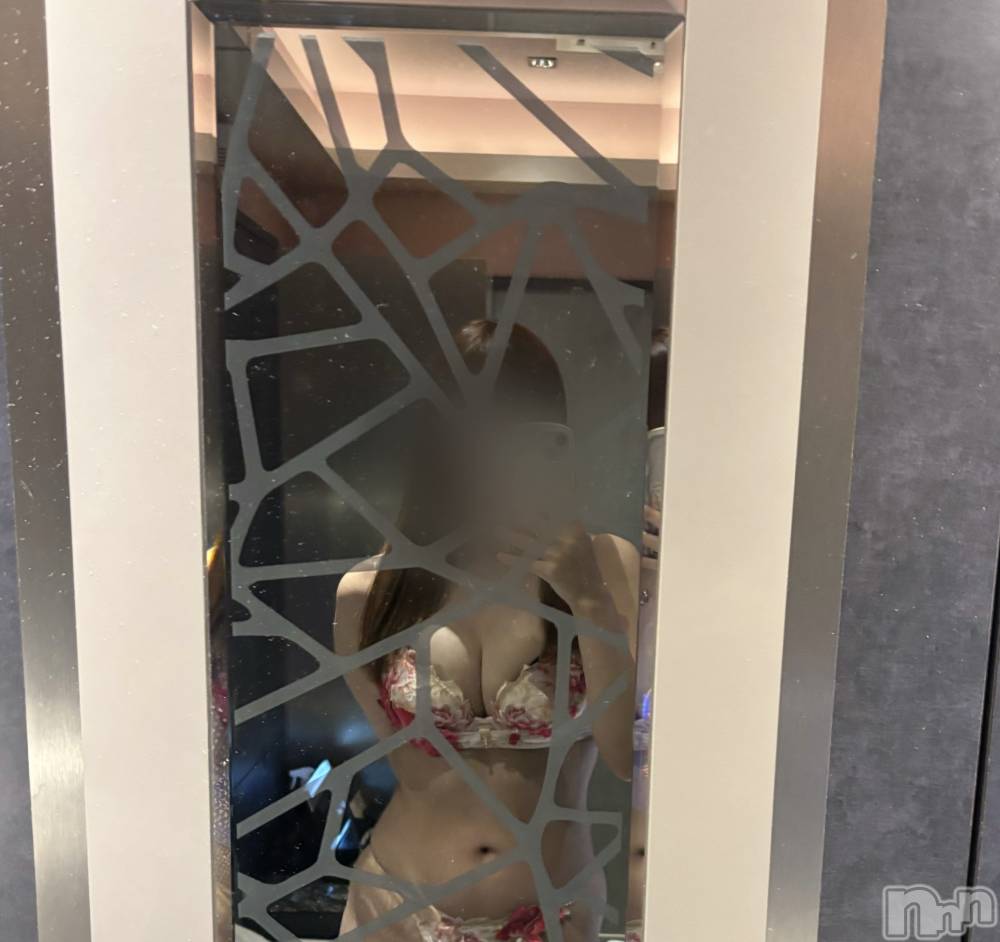 新潟デリヘル新潟人妻デリバリーヘルス 下心 ～したごころ～(シタゴコロ) みゆ奥様(20)の3月5日写メブログ「シフト🆙しました🐰🫧」