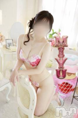みゆ奥様(20) 身長155cm、スリーサイズB85(E).W57.H81。新潟デリヘル 新潟人妻デリバリーヘルス 下心 ～したごころ～在籍。