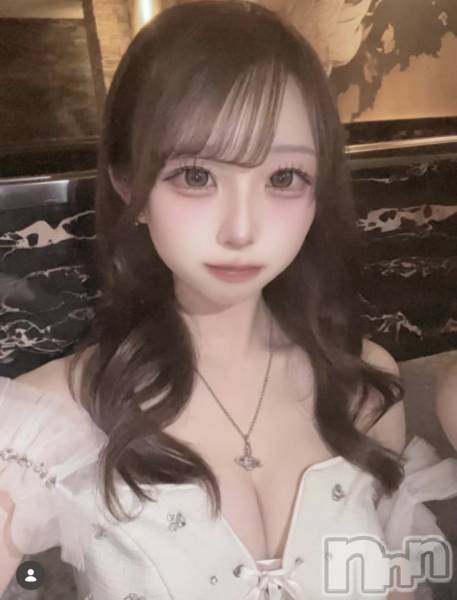 ���ܱ�������Х��顦�����CLUB FOUR LEAF(�ե����꡼��) �� 2025ǯ12��19���̥�֥�����12��19��✨️����16̾�жФǤ�🐰��