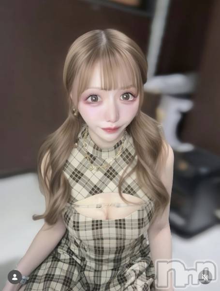 ���ܱ�������Х��顦�����CLUB FOUR LEAF(�ե����꡼��) �� 2026ǯ1��12���̥�֥�����1��12��✨️����12̾�жФǤ�🐰��