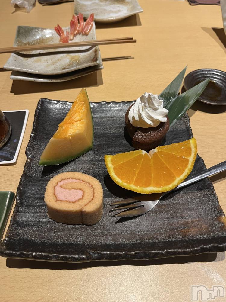 ����������ʥå��������륺�С�ROYAL ONE(���������) ���ߤʤ�3��24���̥�֥����֥��������ߤ�ʤǤ��Ӥ��ä���🍚��