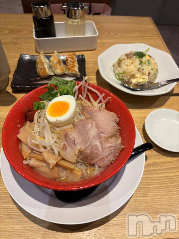 新潟手コキ新潟風俗Noel-ノエル-(ノエル)せな(18)の2024年12月17日写メブログ「います‪🐹」