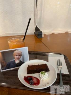 新潟手コキ 新潟風俗Noel-ノエル-(ノエル) せな(18)の8月14日写メブログ「こんばんは🌛」