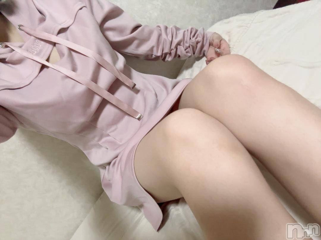 新潟人妻デリヘル新潟人妻　2nd Wife(セカンドワイフ)体験。ひなこ奥様(23)の2024年11月26日写メブログ「昨日お誘いくれたお兄さん💌」