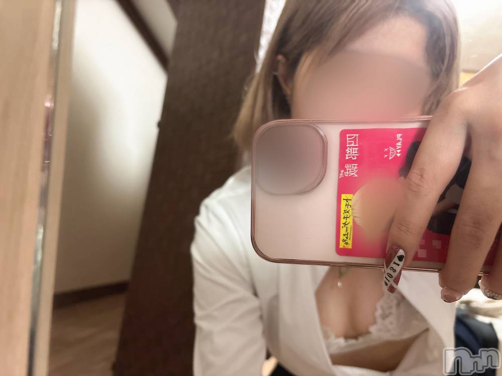 新潟デリヘルジャスミン ちびっこ未経験　いつき(18)の8月7日写メブログ「眠たい😪」
