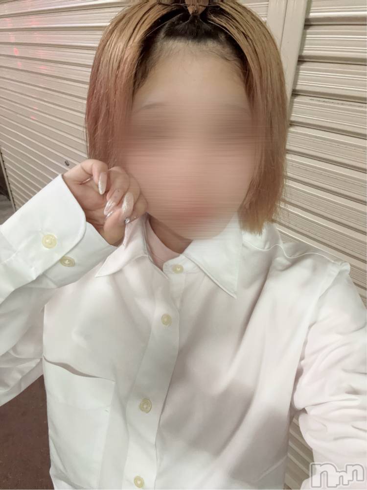 新潟デリヘルジャスミン ちびっこ未経験　いつき(18)の9月12日写メブログ「おはようございます☀️」
