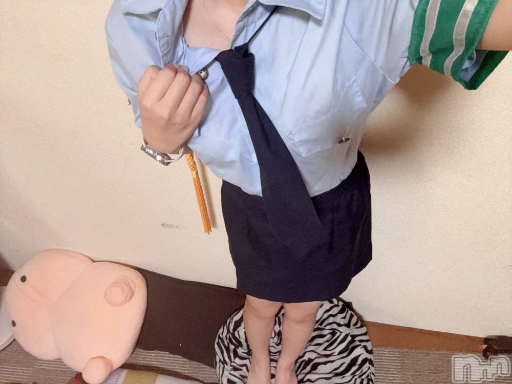 新潟デリヘルジャスミン ちびっこ未経験　いつき(18)の9月13日写メブログ「華金🌷」