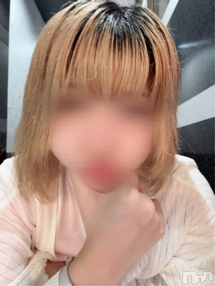 新潟デリヘルジャスミン ちびっこ未経験　いつき(18)の9月28日写メブログ「おはようございます☀️」