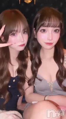 👯💓