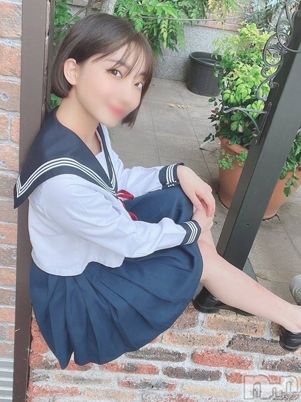 中原ももは