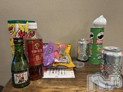 新潟人妻デリヘル 人妻楼　新潟店(ヒトヅマロウ　ニイガタテン) 小西(40)の2月1日写メブログ「M様ありがとうございます」