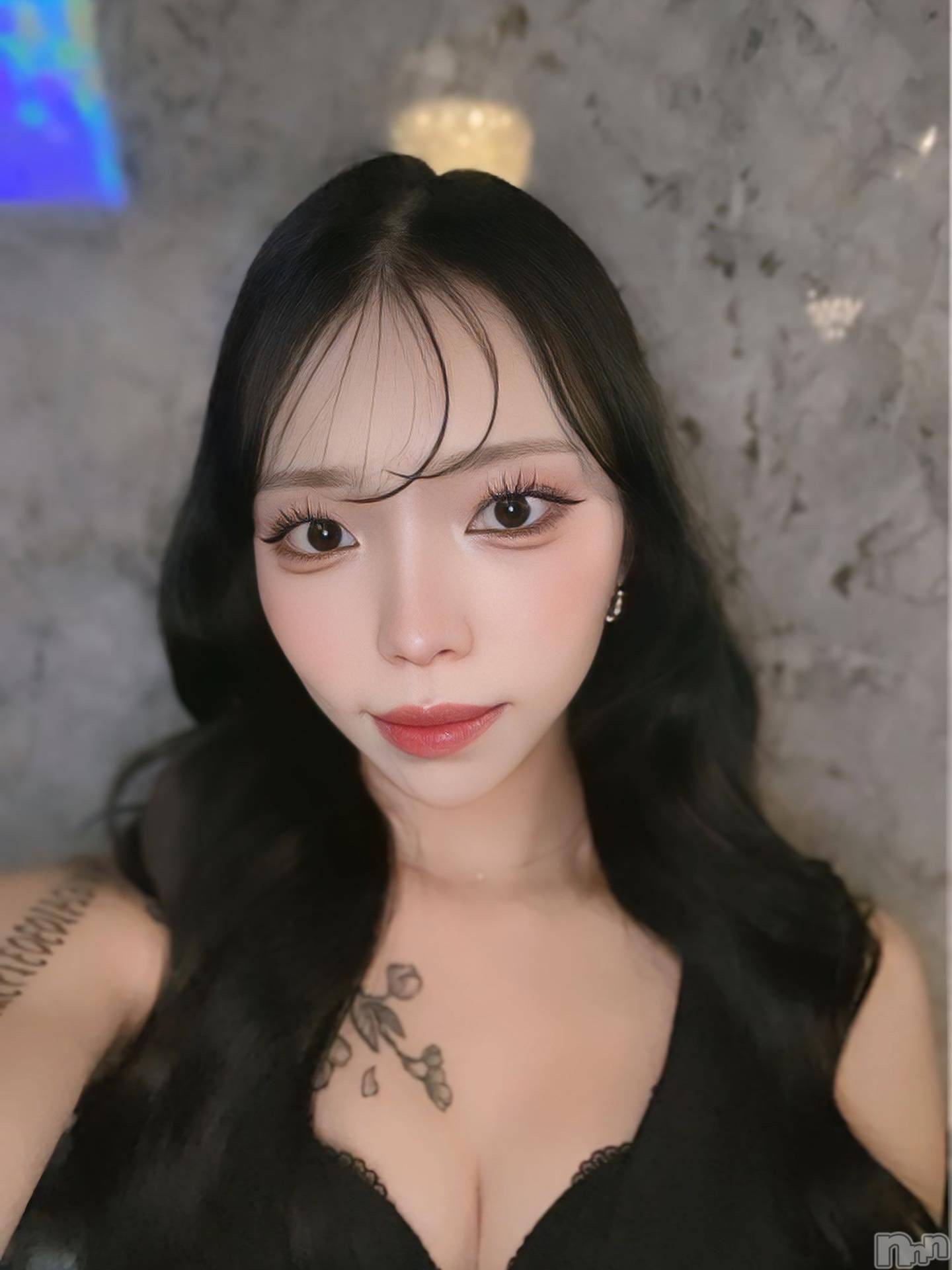 ��Į����Х��顦�����Lounge R Style(�饦�󥸥����륹������) ��2025ǯ10��15���̥�֥����֤ޤĤ�4�ܤĤ�����