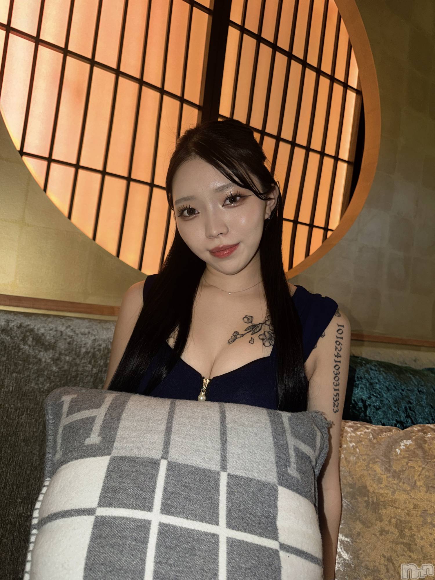 ��Į����Х��顦�����Lounge R Style(�饦�󥸥����륹������) ��2025ǯ12��21���̥�֥����ֺ�ǯ�⽪��ꡢ����