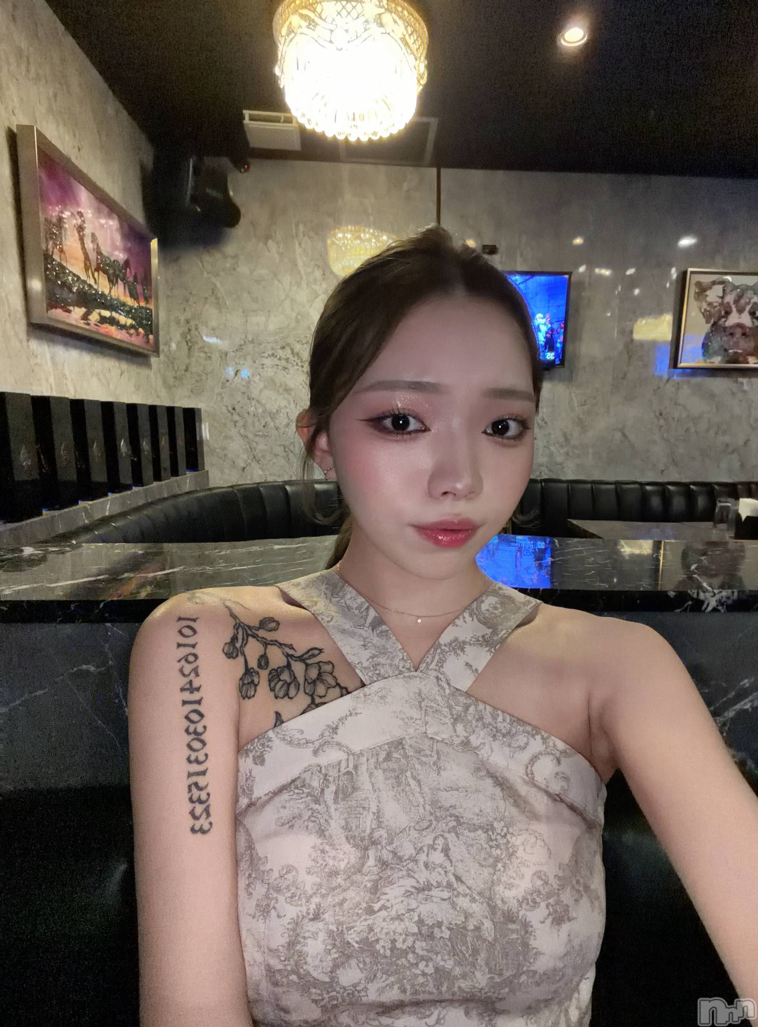 ��Į����Х��顦�����Lounge R Style(�饦�󥸥����륹������) ��2026ǯ2��17���̥�֥�����😐😐😐��