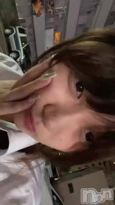 褿