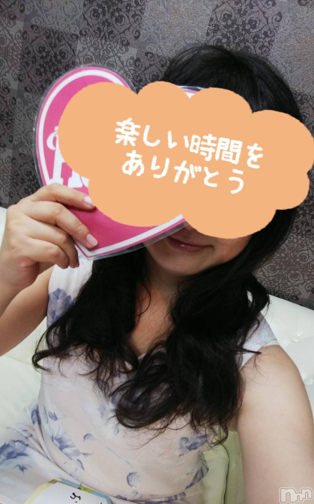 新潟人妻デリヘル熟女の風俗 最終章(ジュクジョノフウゾクサイシュウショウ)ちなつ(40)の2024年11月25日写メブログ「週末」
